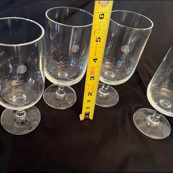 Vintage Pan Am Airlines Wine Glass Set - Picture 3 of 4